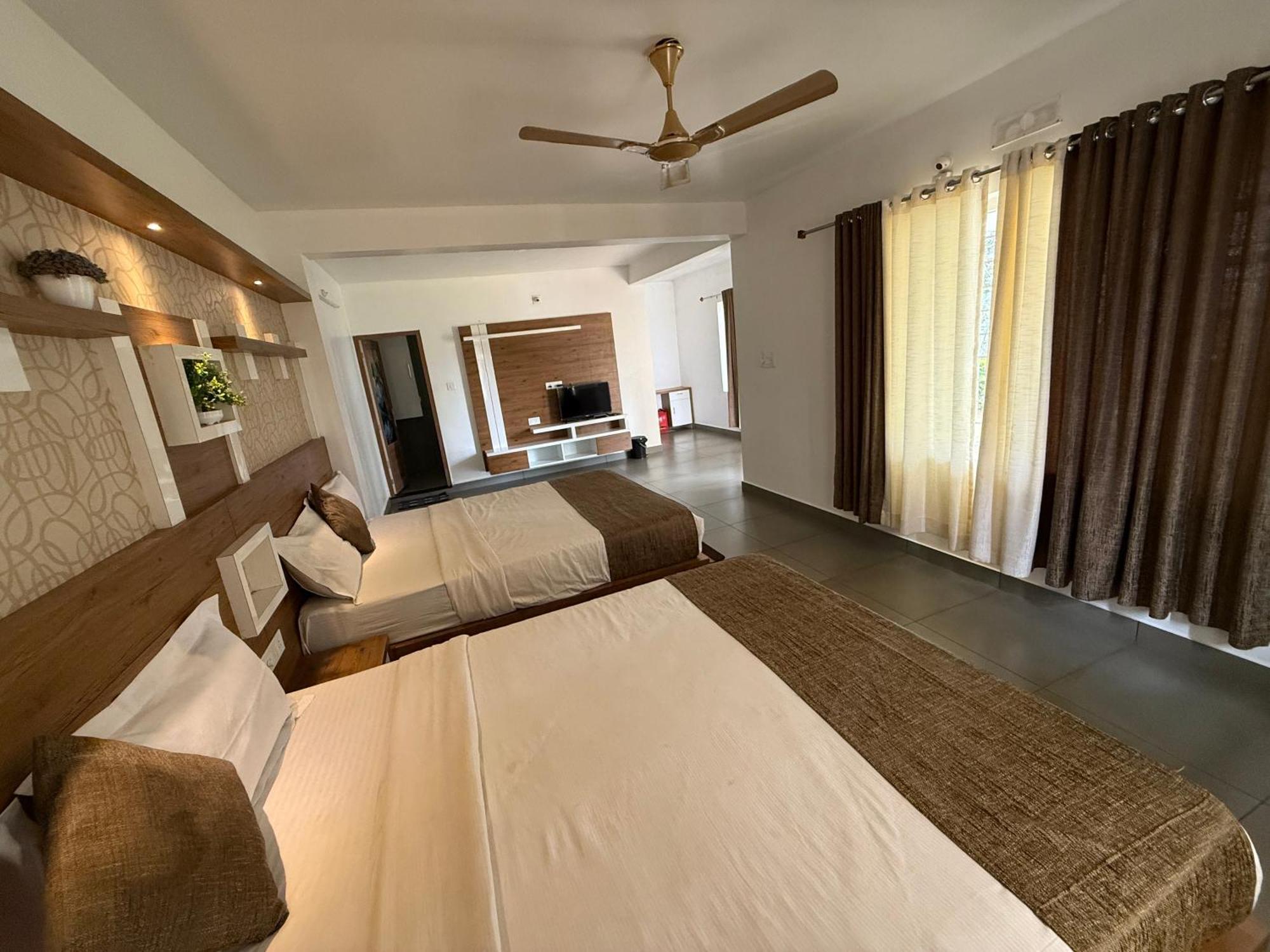 Hotel Honey Rock Kanthalloor Esterno foto