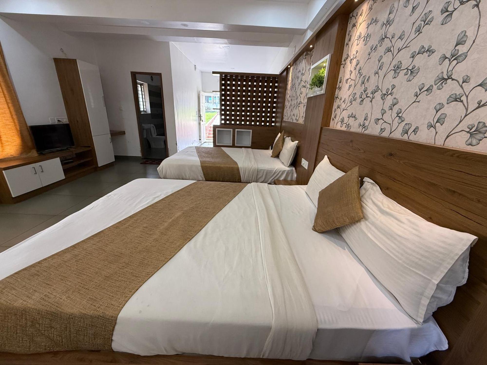 Hotel Honey Rock Kanthalloor Esterno foto