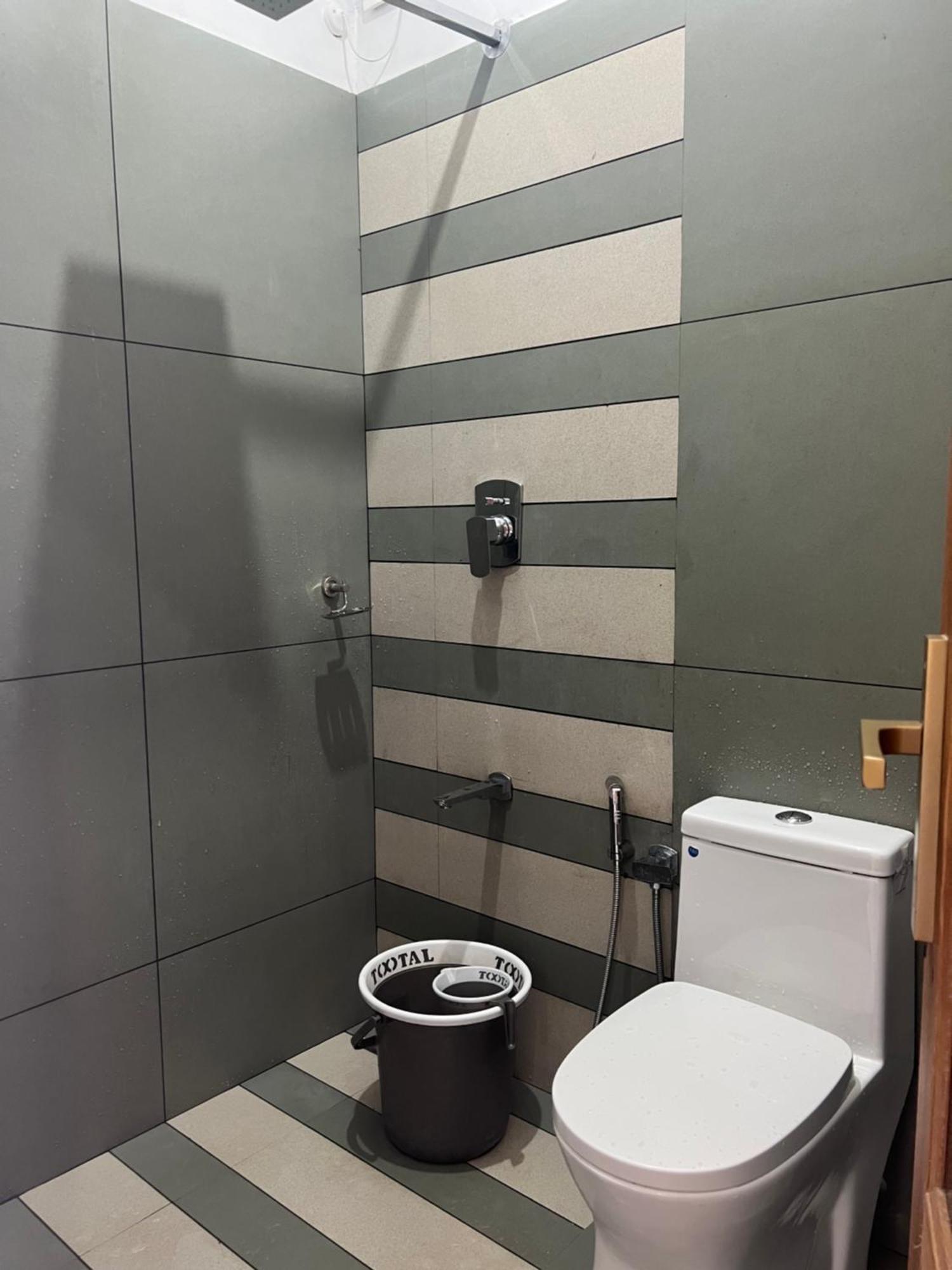 Hotel Honey Rock Kanthalloor Esterno foto